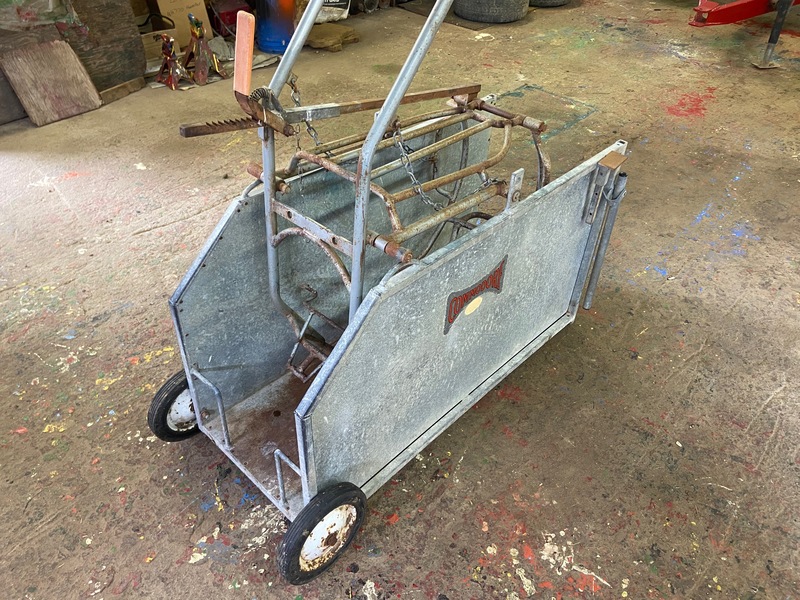 Commodore Sheep Turnover Crate - 4FT